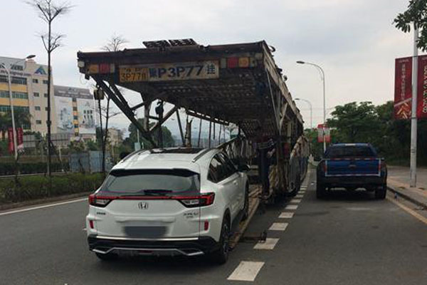 汽車(chē)托運(yùn)費(fèi)用,托運(yùn)轎車(chē)收費(fèi)
