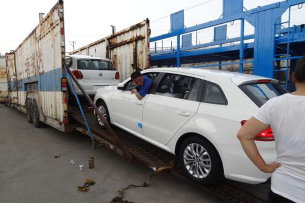 濟(jì)南托運(yùn)汽車到西寧要多少錢(圖2) 濟(jì)南托運(yùn)轎車運(yùn)費(fèi),西寧汽車托運(yùn)多少錢