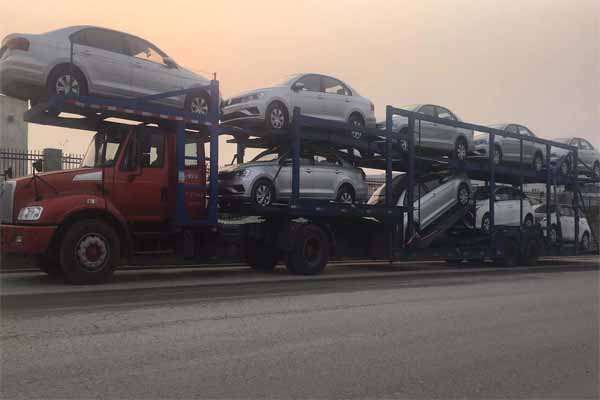 車輛托運的費用一般要多少錢(圖1) 車輛托運多少錢,轎車托運費用